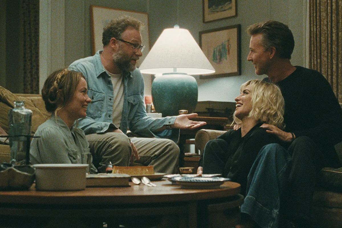 Właśnie wyszedł nowy zwiastun nowej komedii od A24 – Zaproszenie