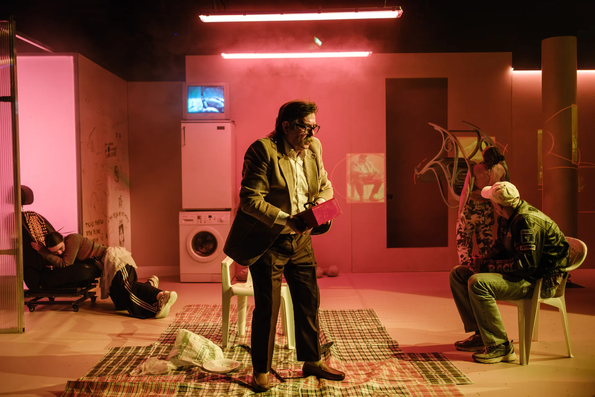 Adrenalina – recenzja spektaklu. Praga jak z sitcomu