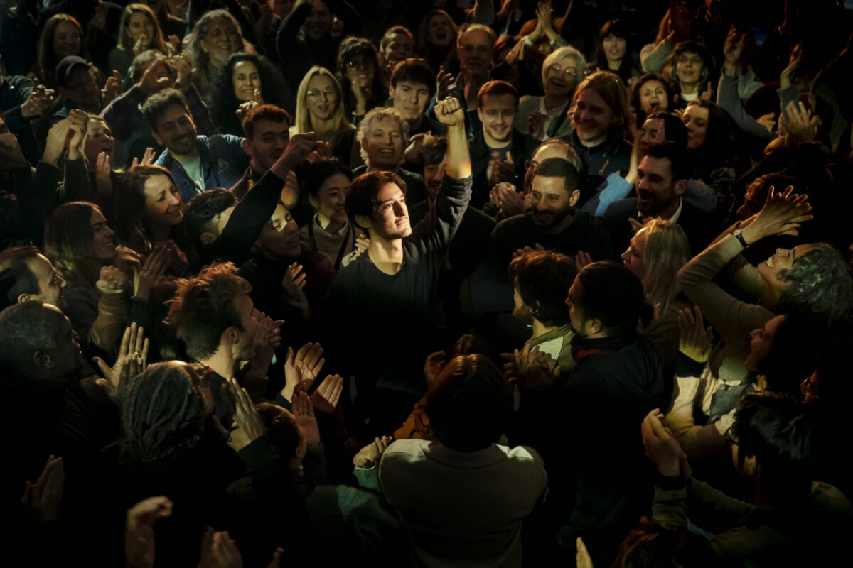 Guru – przedpremierowa recenzja filmu. Emocjonalna ekstrema