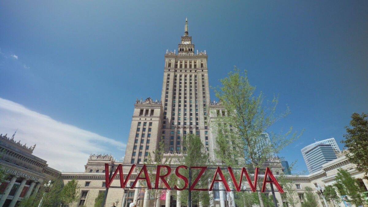 Pałac Kultury. Symbol, który wciąż dzieli Polaków – darmowy dokument na arte.tv