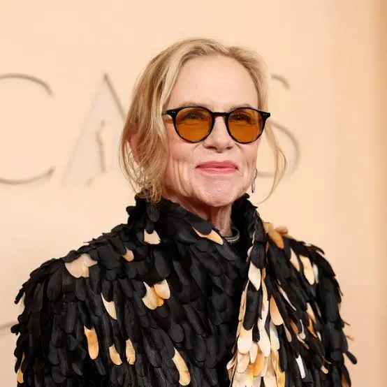 Amy Madigan dołącza do obsady The Comebacker
